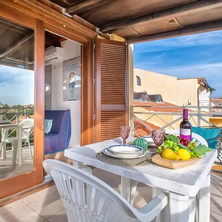 Isa - 4 Beds In Just 150 Mt From The Sea