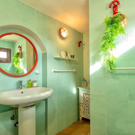 Isa - 4 Beds In Just 150 Mt From The Sea Διαμέρισμα *